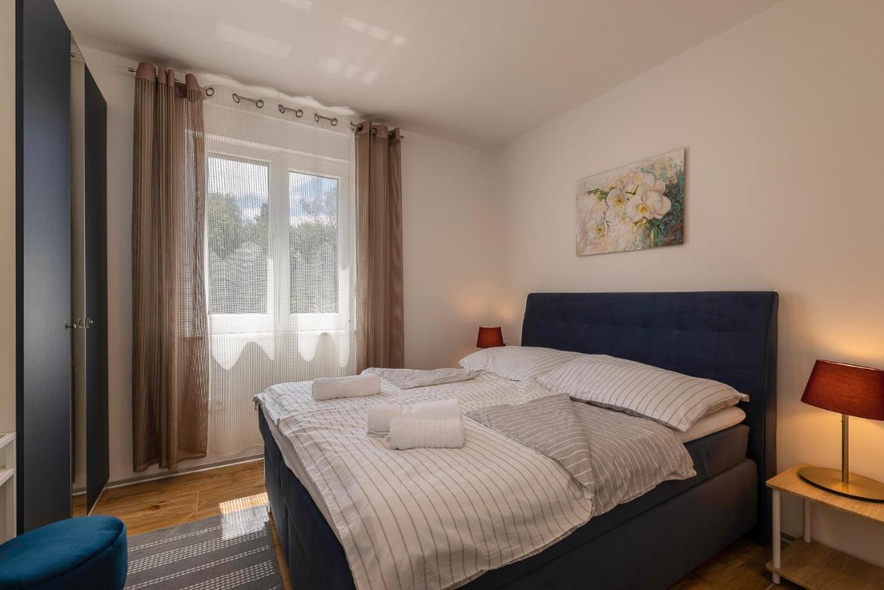 Villa Relax Home Sun Umag Exterior photo